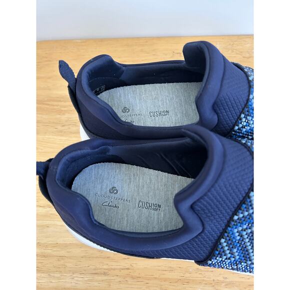 CLOUDSTEPPERS by Clarks Nova Way Navy Slip-On Sneakers - Picture 4 of 8